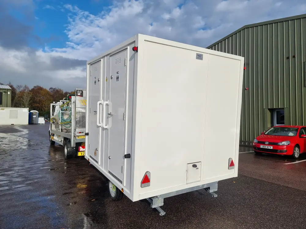 4 Bay Mobile Toilet Block
