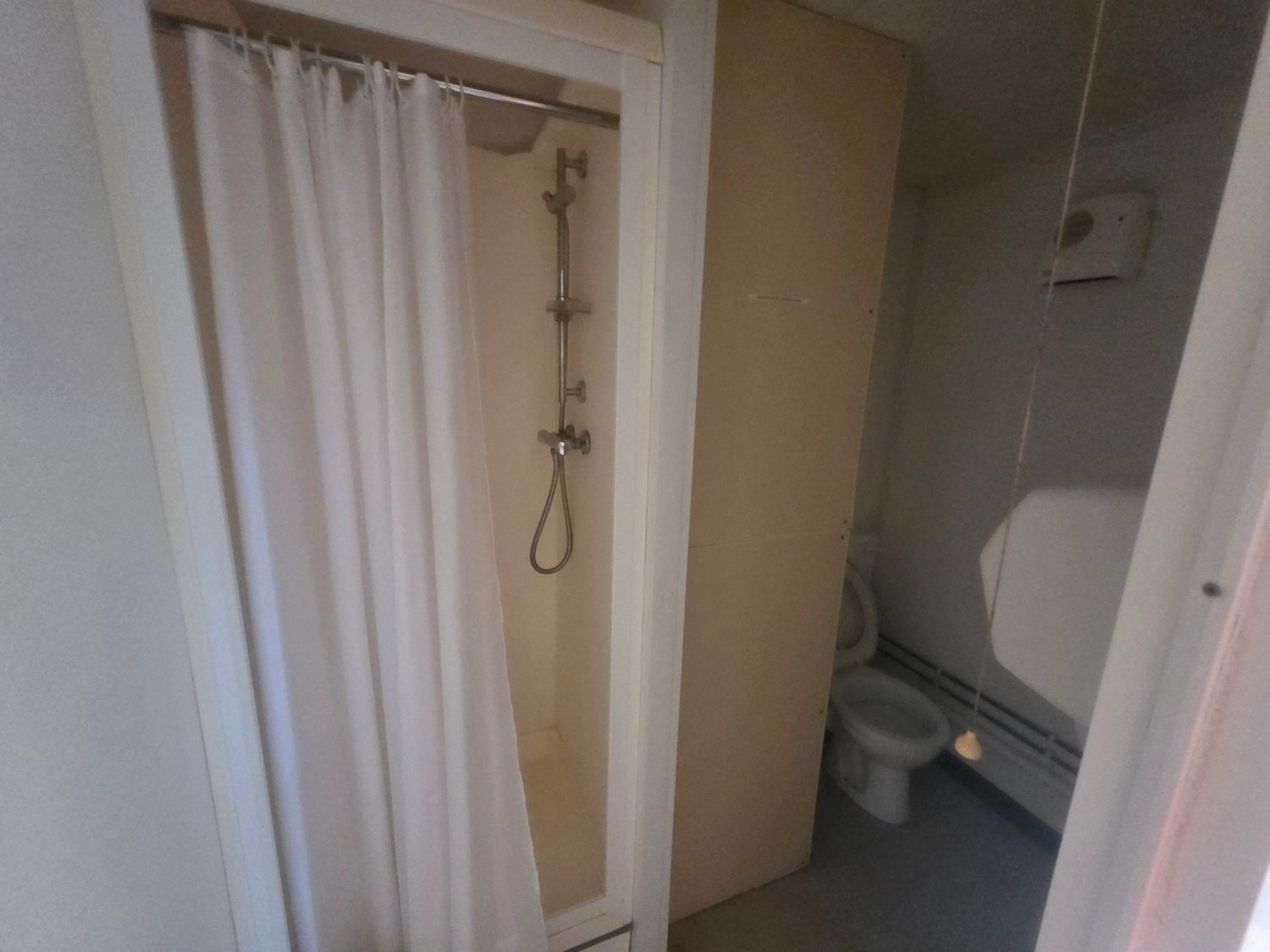 Ex-Hire 24ft Twin Sleeper - Image 3