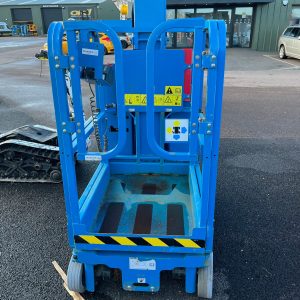Genie GR12C - Vertical Mast Lift