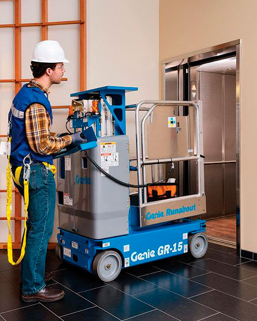 Material Lift - Genie GR15 Electric