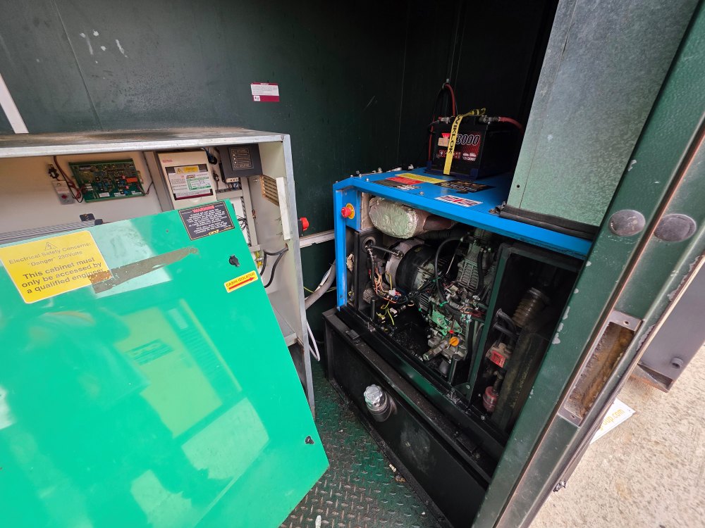 ORD766 - 24ft Static Welfare Unit - Image 6