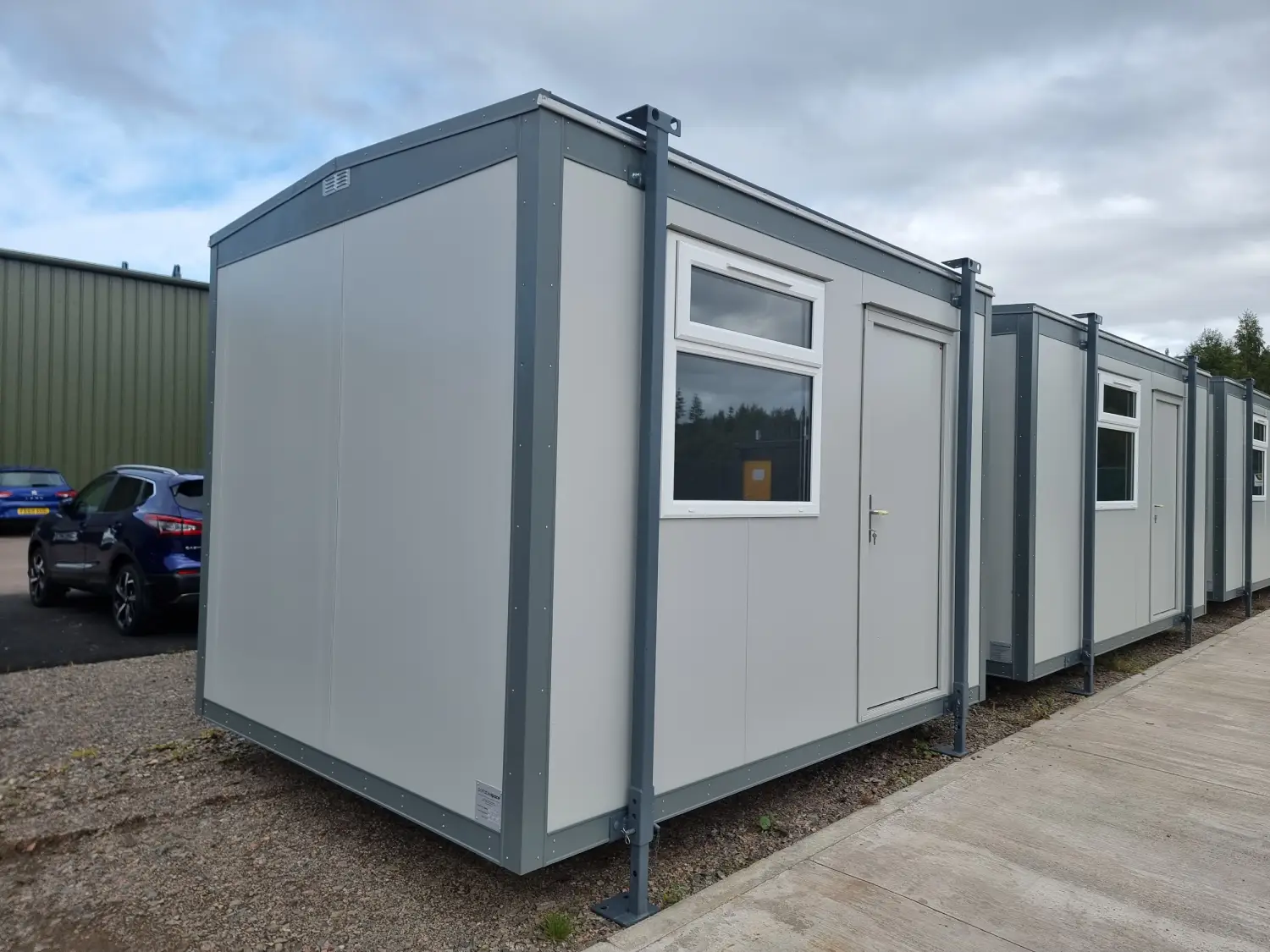 Plastisol Finish Cabins-img